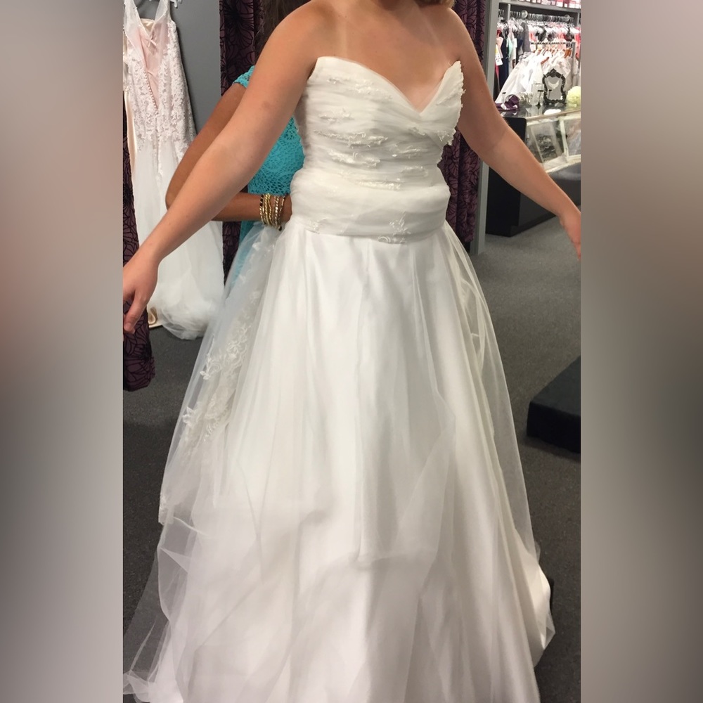 Maggie sorreto wedding dress size 10 - Picture 2 of 4